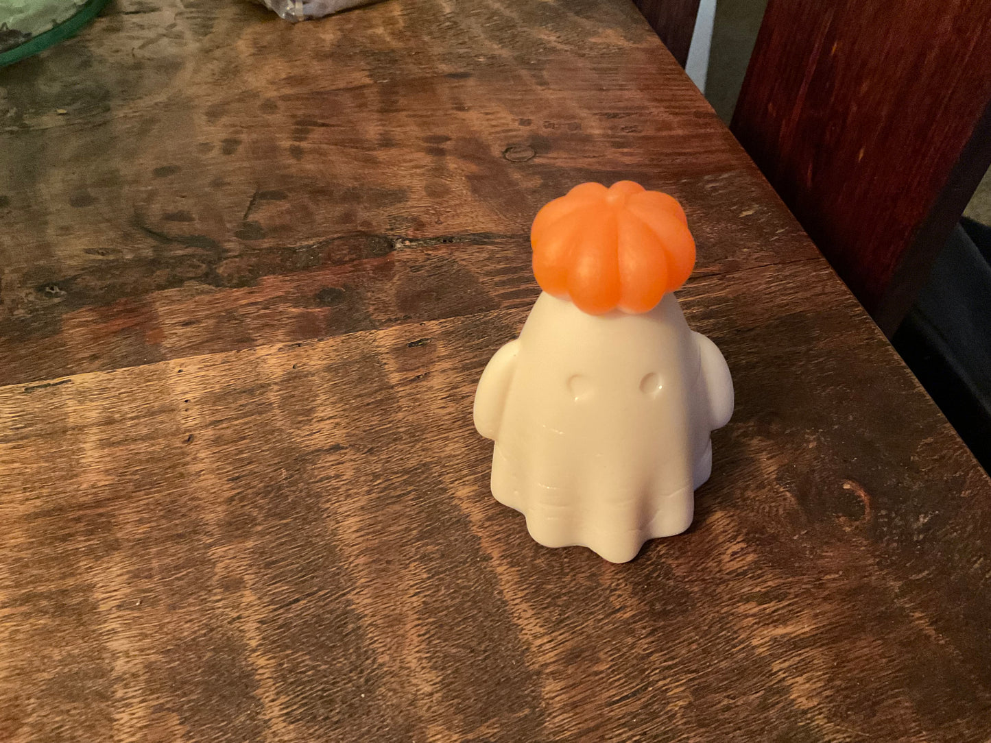 Ghost Goat Milk Soaps – Vanilla Handmade Halloween Bars (Seasonal Novelty Gift)