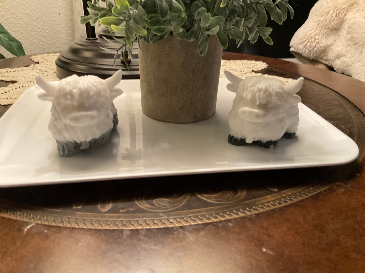 Highland Cow Soap Set – Handmade Goat Milk Bars (2 Cows + Bonus Sheep, Farmhouse Gift)